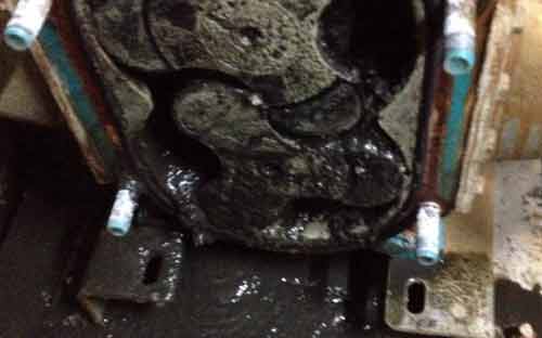 騰格里沙漠再現(xiàn)造紙黑液污染,如何運用濃漿泵加強環(huán)保！